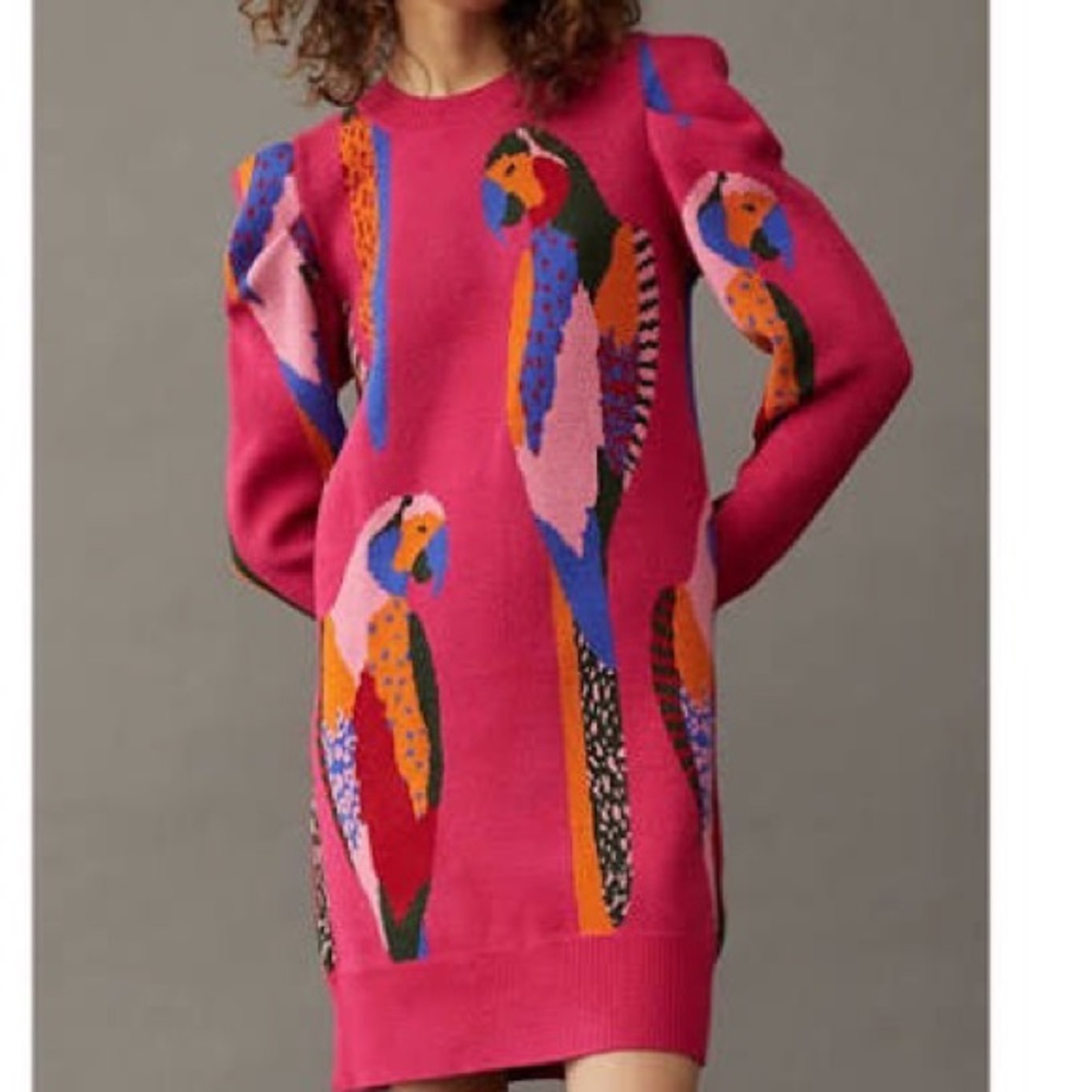 FARM Rio “Bellina” tunic pink knit sweater dress with parrots